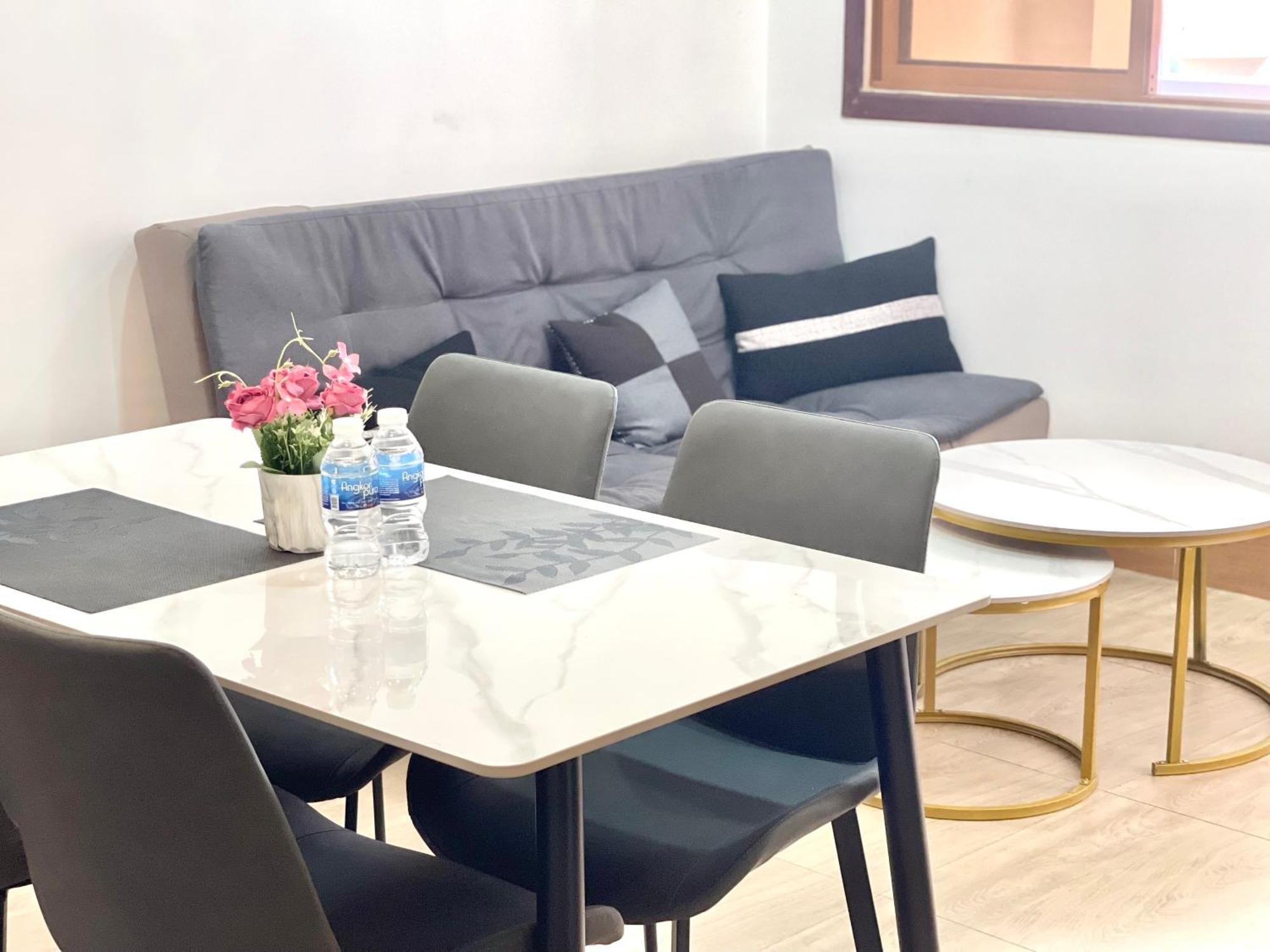 Rs Central Apartments - 200M To Royal Palace Phnom Penh Eksteriør bilde